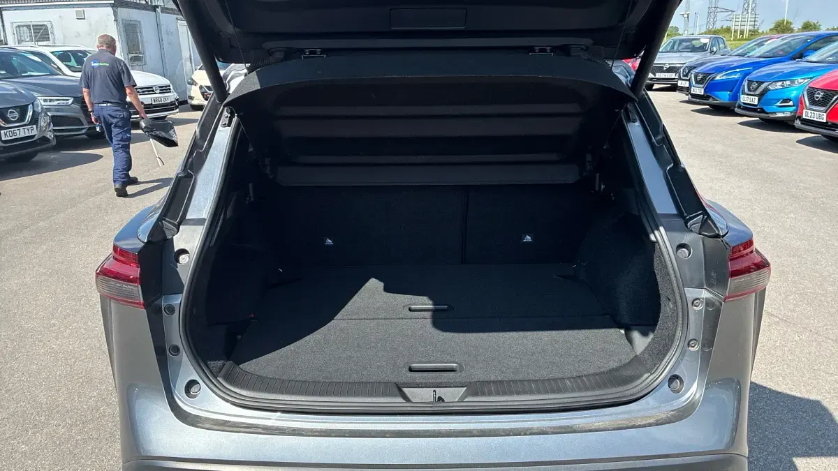 Used Nissan Qashqai Tekna 158 HP (116 kW) 2022 Grey SUV