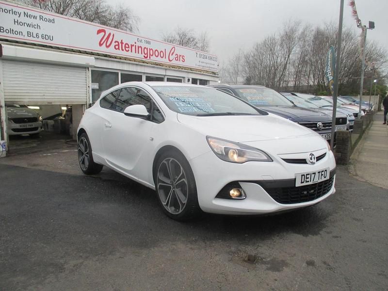 Used Vauxhall Astra GTC Edition 2017 White Hatchback