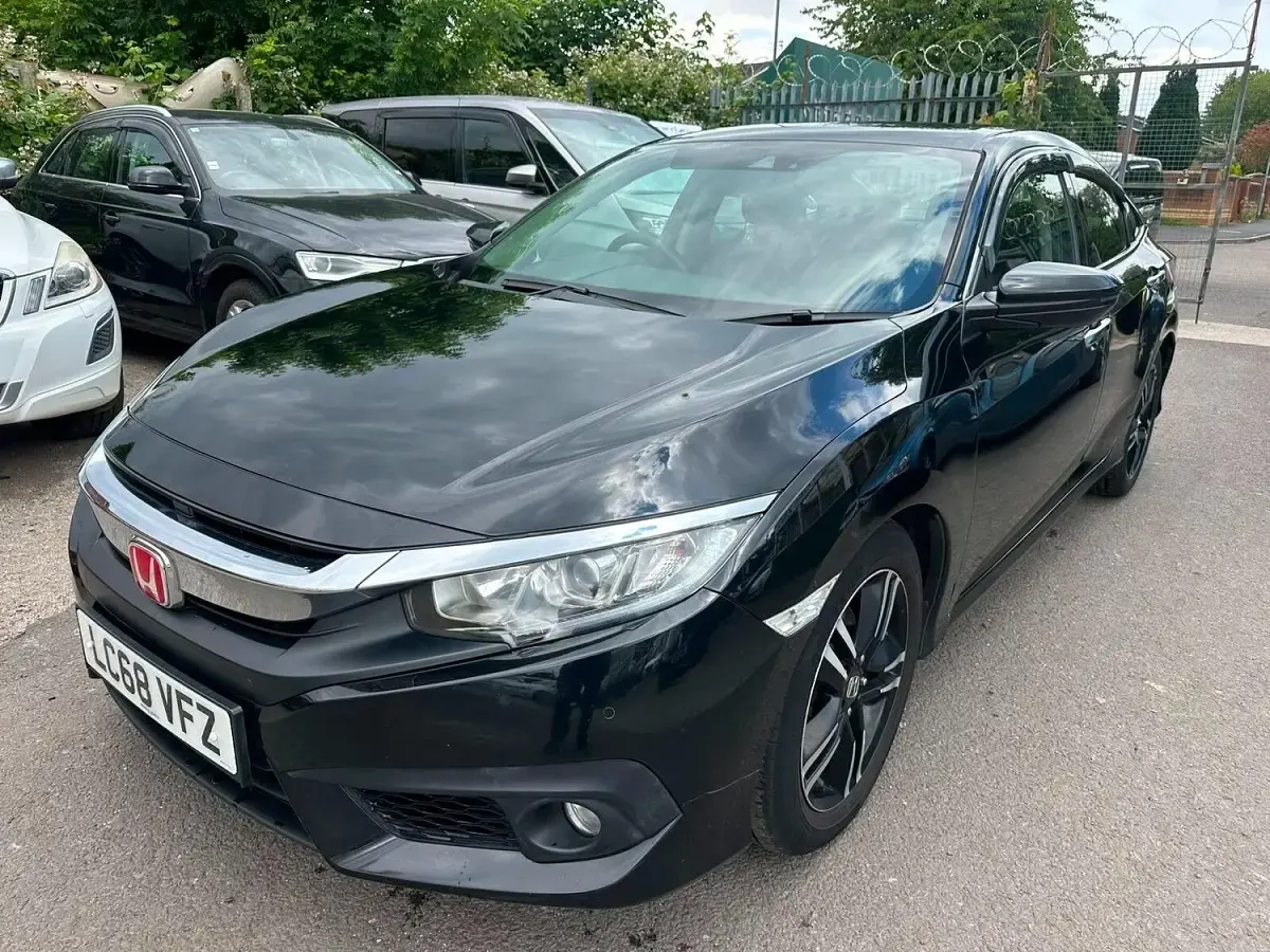 Used Honda Civic SR 120 HP (88 kW) 2018 Black Sedan
