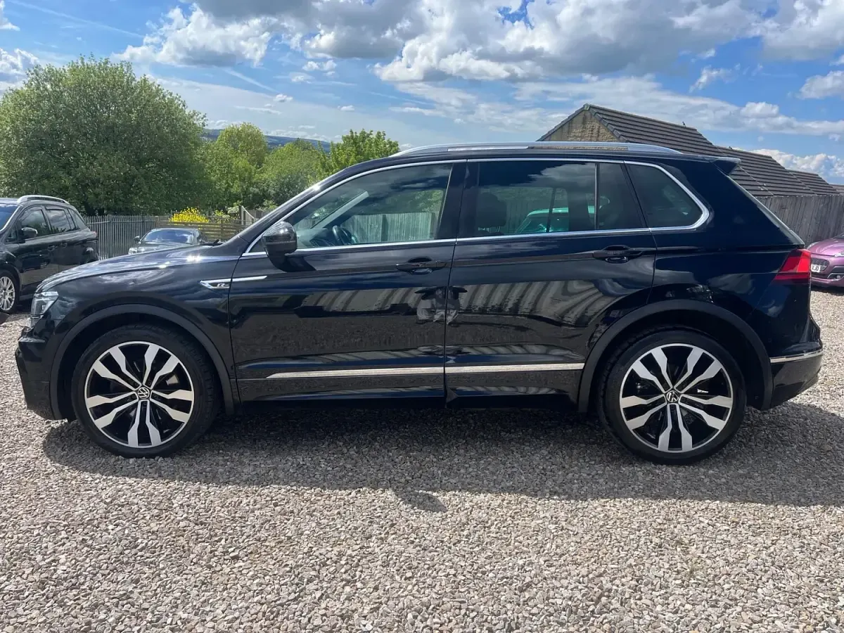 Used VW Tiguan R-line 190 HP (139 kW) 2016 Black SUV