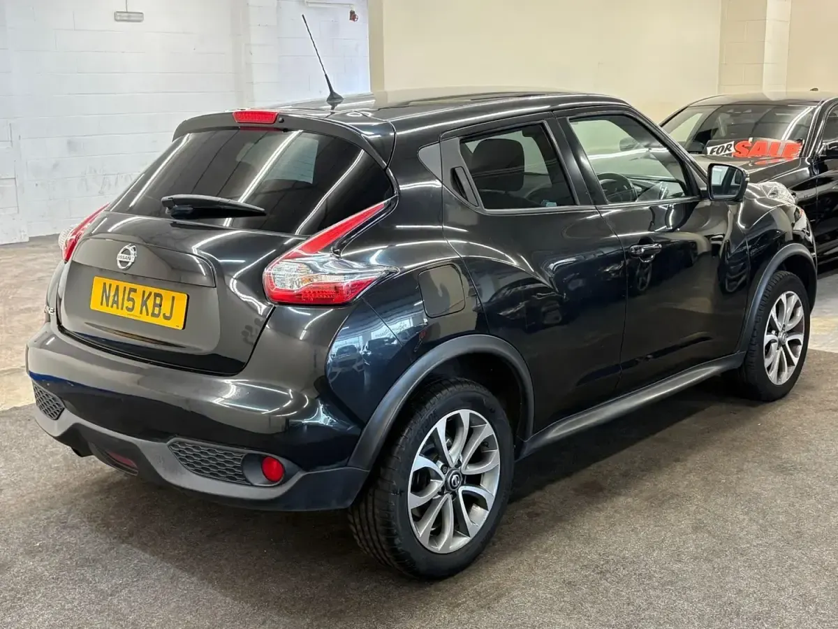 Gebraucht Nissan Juke Tekna 117 PS (86 kW) 2015 Schwarz SUV