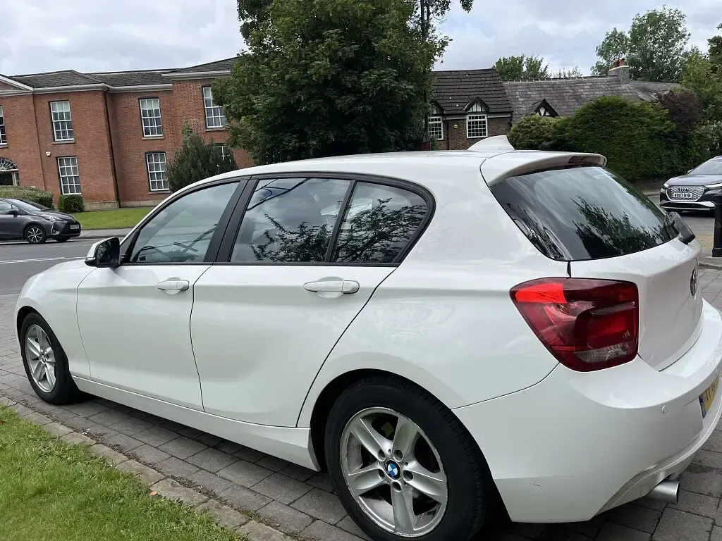 Used BMW 116 Efficient Dynamics 2012 White Hatchback