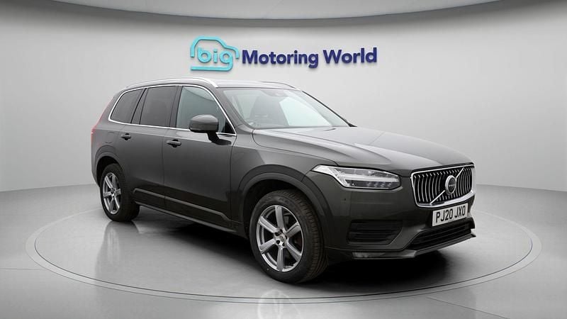 Used 2020 Volvo XC90 Momentum SUV | £27,600 (Good price) - Image 1/4