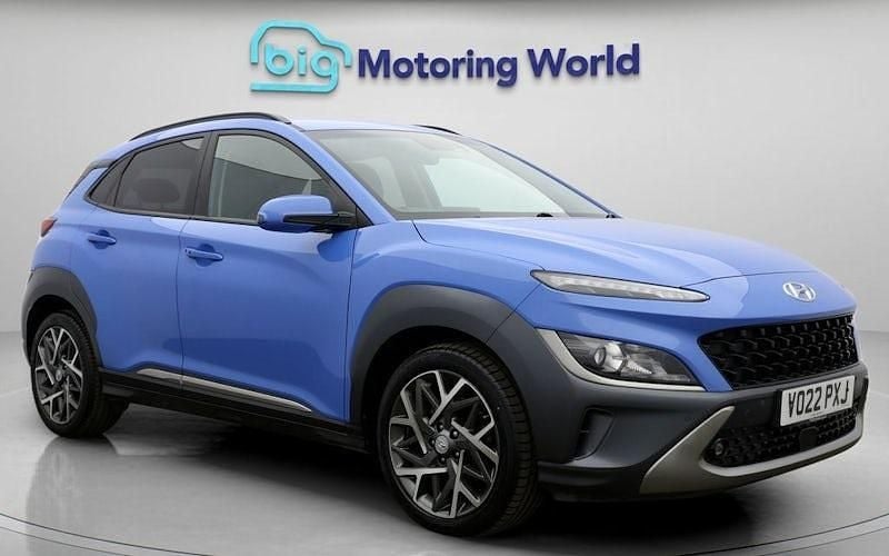 Second-hand Hyundai Kona Premium 141 CP (103 kW) 2022 SUV