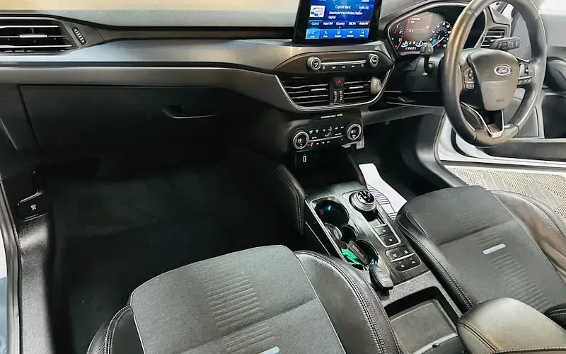 Usado Ford Focus Active 125 HP (91 kW) 2020 Branco Carrinha