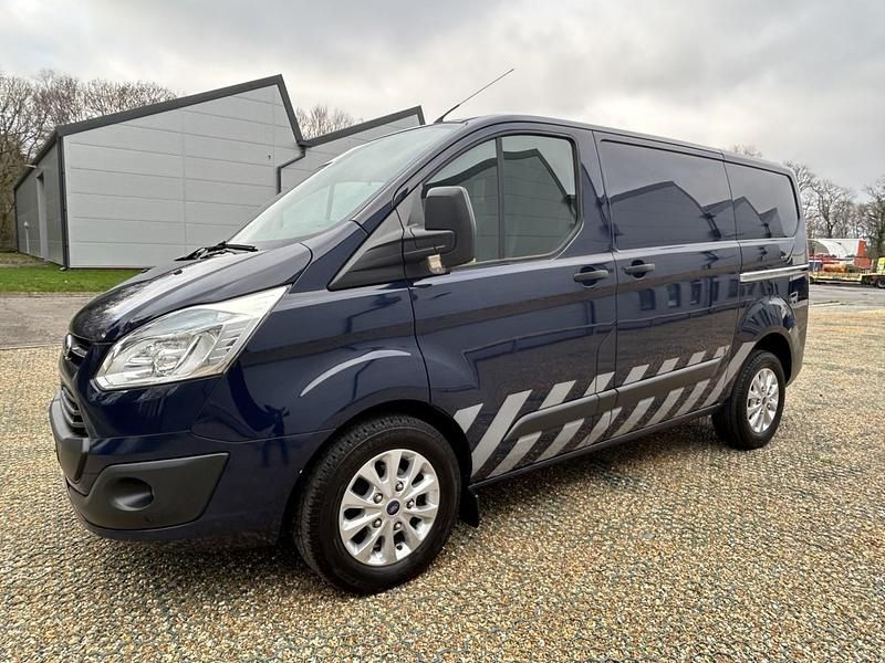 Used Ford Transit Custom Trend 125 HP (91 kW) 2015 Multicoloured Van