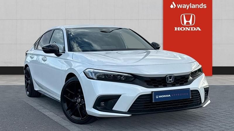 Used Honda Civic Sport 143 HP (105 kW) 2023 White Hatchback