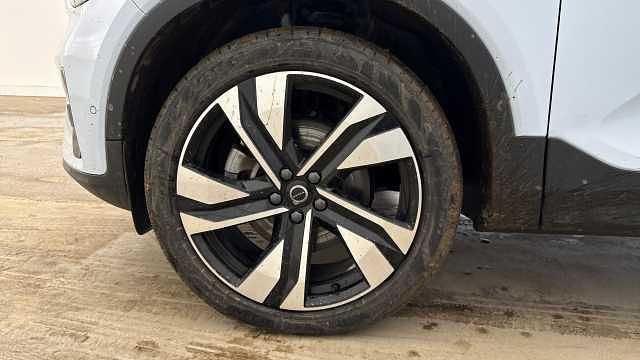 Used Volvo XC40 Ultra 194 HP (142 kW) 2025 SUV