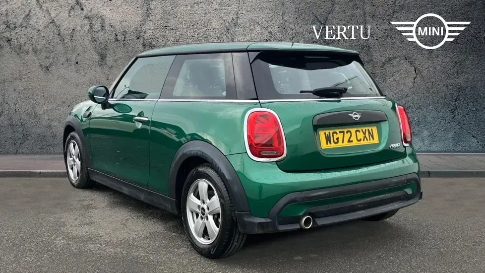 Used Mini Cooper Classic 136 HP (100 kW) 2022 Green Hatchback