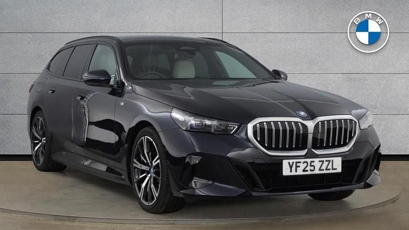 Used BMW 530e M Sport 295 HP (216 kW) 2025 Black Estate