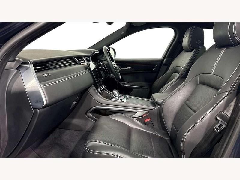 Second-hand Jaguar F-Pace R-Dynamic 204 CP (150 kW) 2023 Albastru SUV
