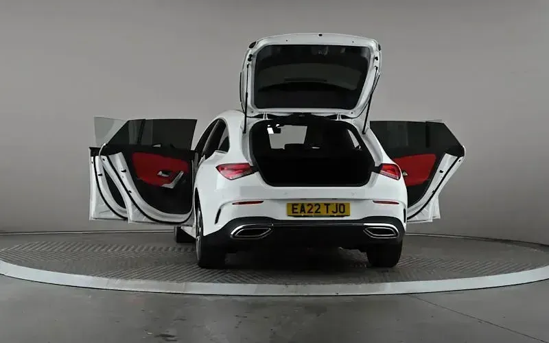 Used Mercedes CLA250e AMG Line Premium Plus 218 HP (160 kW) 2022 White Coupe