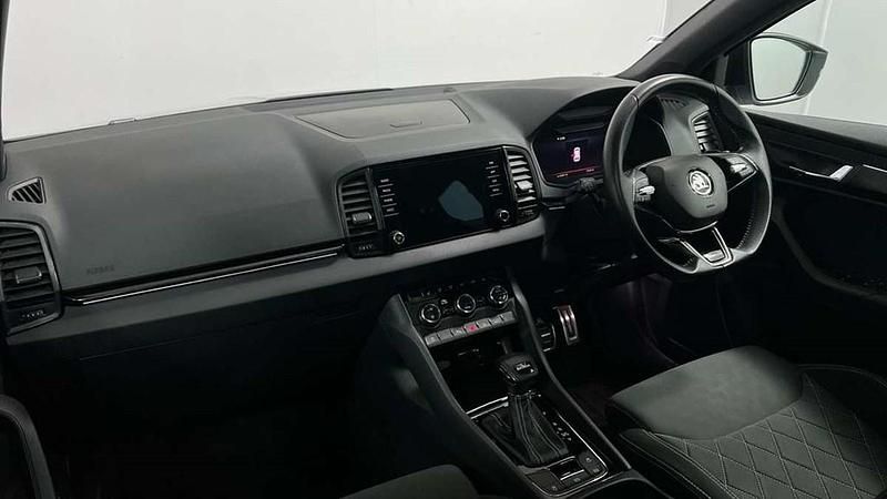 Used Skoda Karoq SportLine 150 HP (110 kW) 2023 Silver SUV