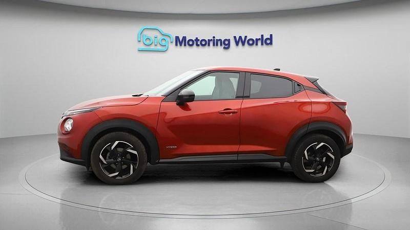 Used Nissan Juke N-Connecta 143 HP (105 kW) 2023 Red SUV