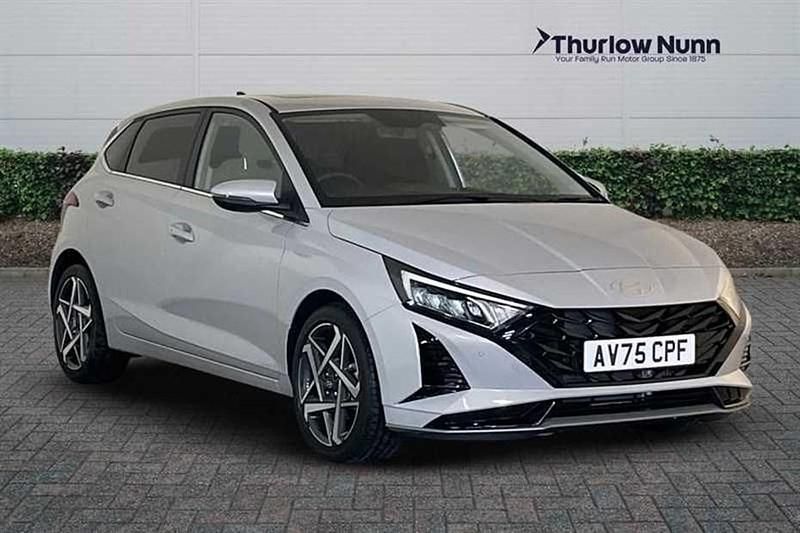 Lumen grey New 2025 Hyundai i20 Ultimate Hatchback | £20,490 (Good price) - Image 1/1