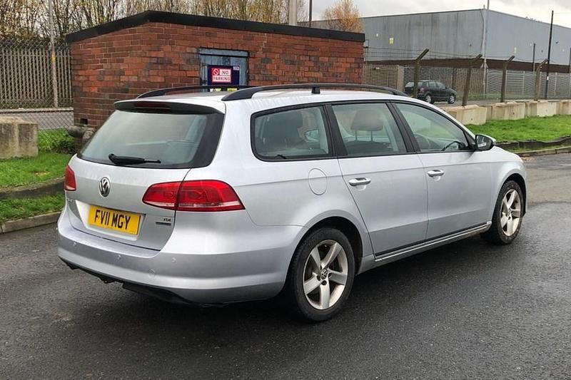 Silver Used 2011 VW Passat S Estate | £2,000 (Fair price) - Image 1/1