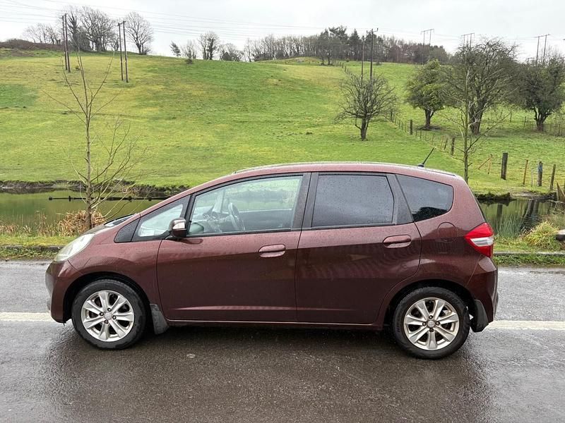 Used Honda Jazz ES 99 HP (72 kW) 2011 Bronze Hatchback