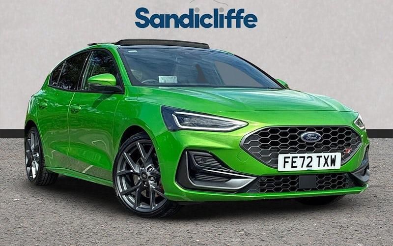 Used 2024 Ford Focus ST Hatchback | £25,038 (Fair price) - Image 1/4