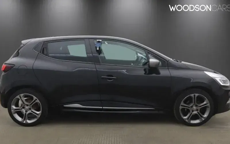 Used Renault Clio GT-Line 90 HP (66 kW) 2019 Black Hatchback