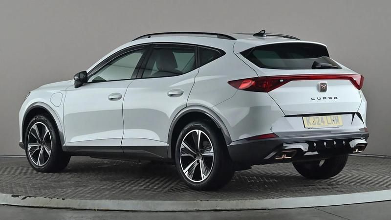 Used Cupra Formentor 204 HP (150 kW) 2024 White SUV