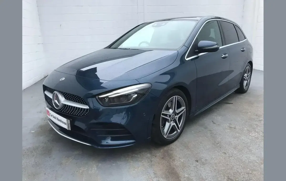 Used Mercedes B220 AMG Line Premium Plus 187 HP (137 kW) 2020 Blue Hatchback