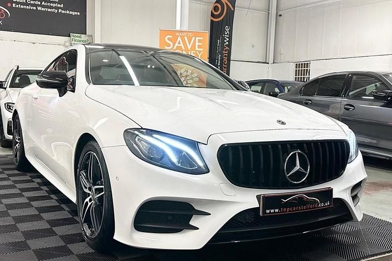 Used Mercedes E220 AMG line 194 HP (142 kW) 2018 White Coupe