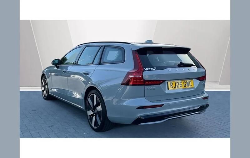Used Volvo V60 Plus 350 HP (257 kW) 2025 Grey Estate