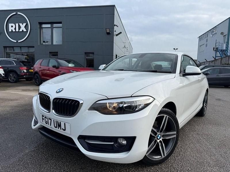 White Used 2017 BMW 218 Sport Line Coupe | £11,750 (Fair price) - Image 1/4