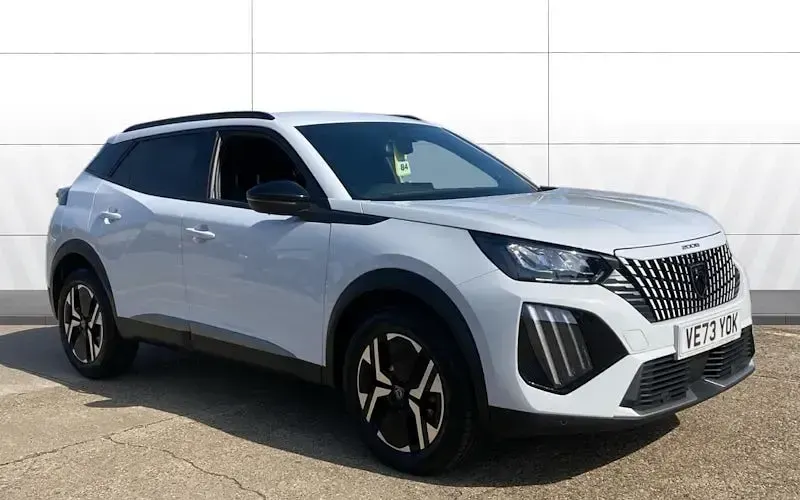 Used Peugeot 2008 Allure 131 HP (96 kW) 2024 SUV
