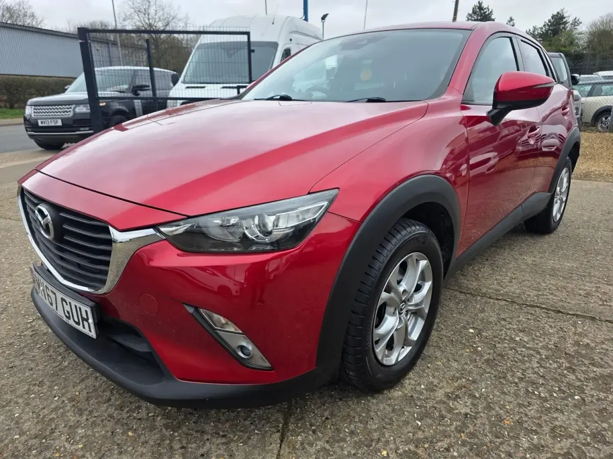 Usado Mazda CX-3 105 HP (77 kW) 2017 Vermelho SUV