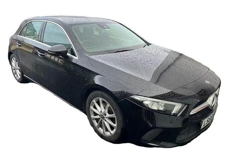 Used Mercedes A180 116 HP (85 kW) 2018 Black Hatchback