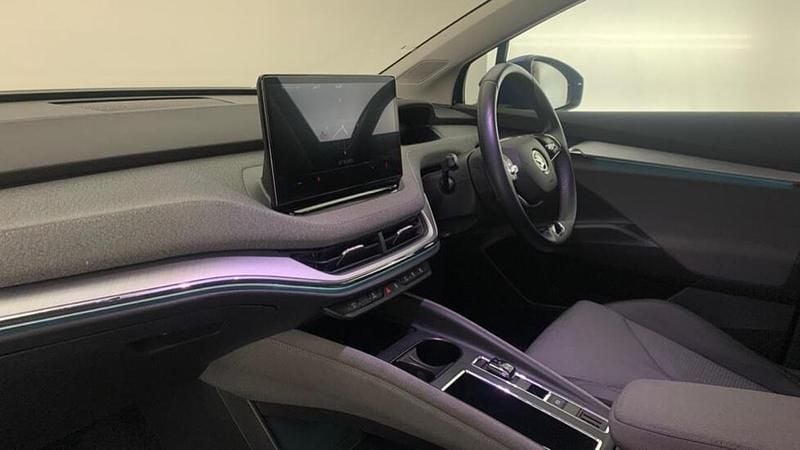 Blue Used 2022 Skoda Enyaq iV SUV | £18,979 (Fair price) - Image 1/4