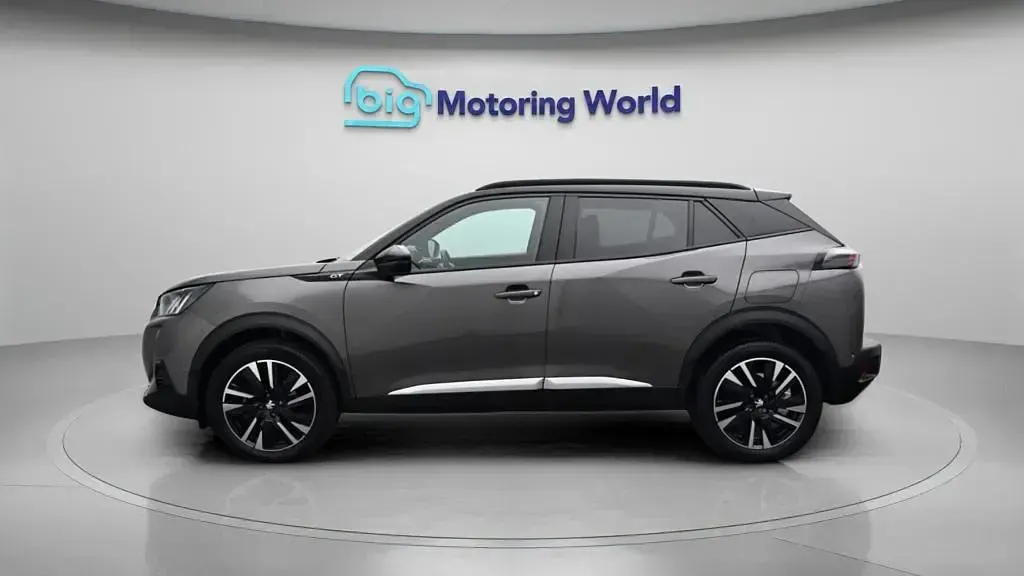 Used Peugeot 2008 Premium 130 HP (95 kW) 2022 Grey SUV