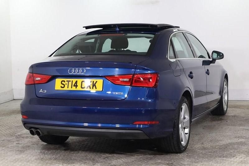 Used Audi A3 Sport 140 HP (102 kW) 2014 Blue Sedan