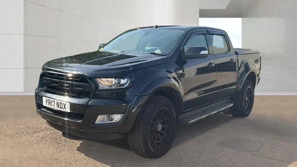Used Ford Ranger Limited 160 HP (117 kW) 2017 Black Pickup