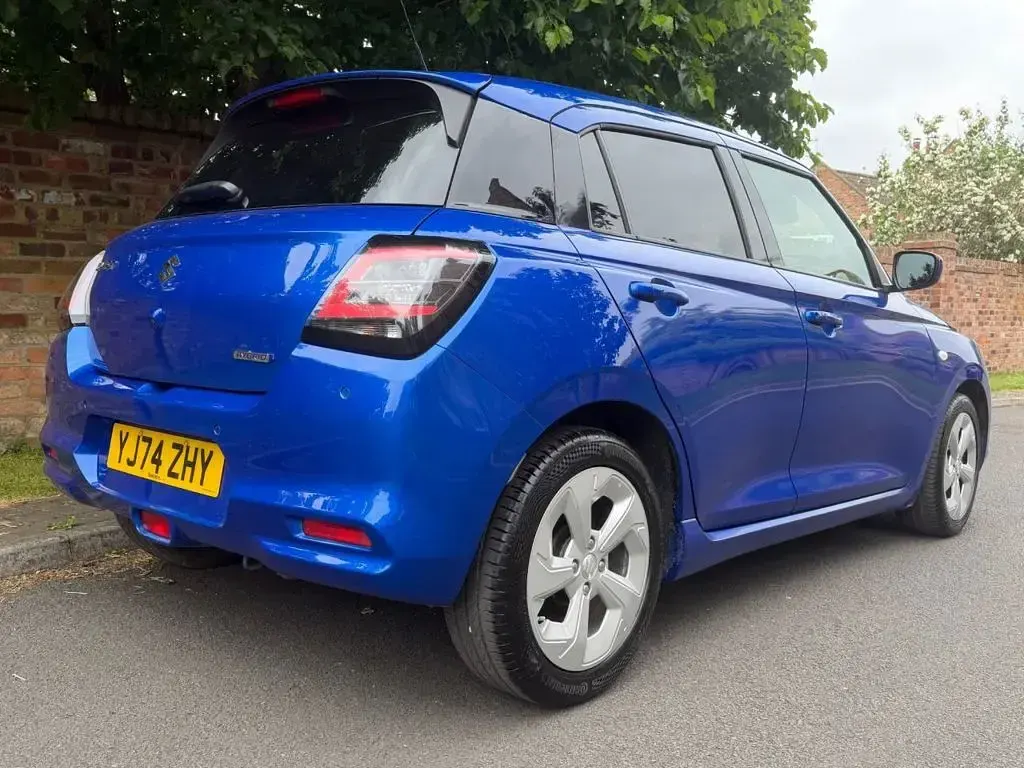 Used Suzuki Swift 82 HP (60 kW) 2024 Blue Hatchback