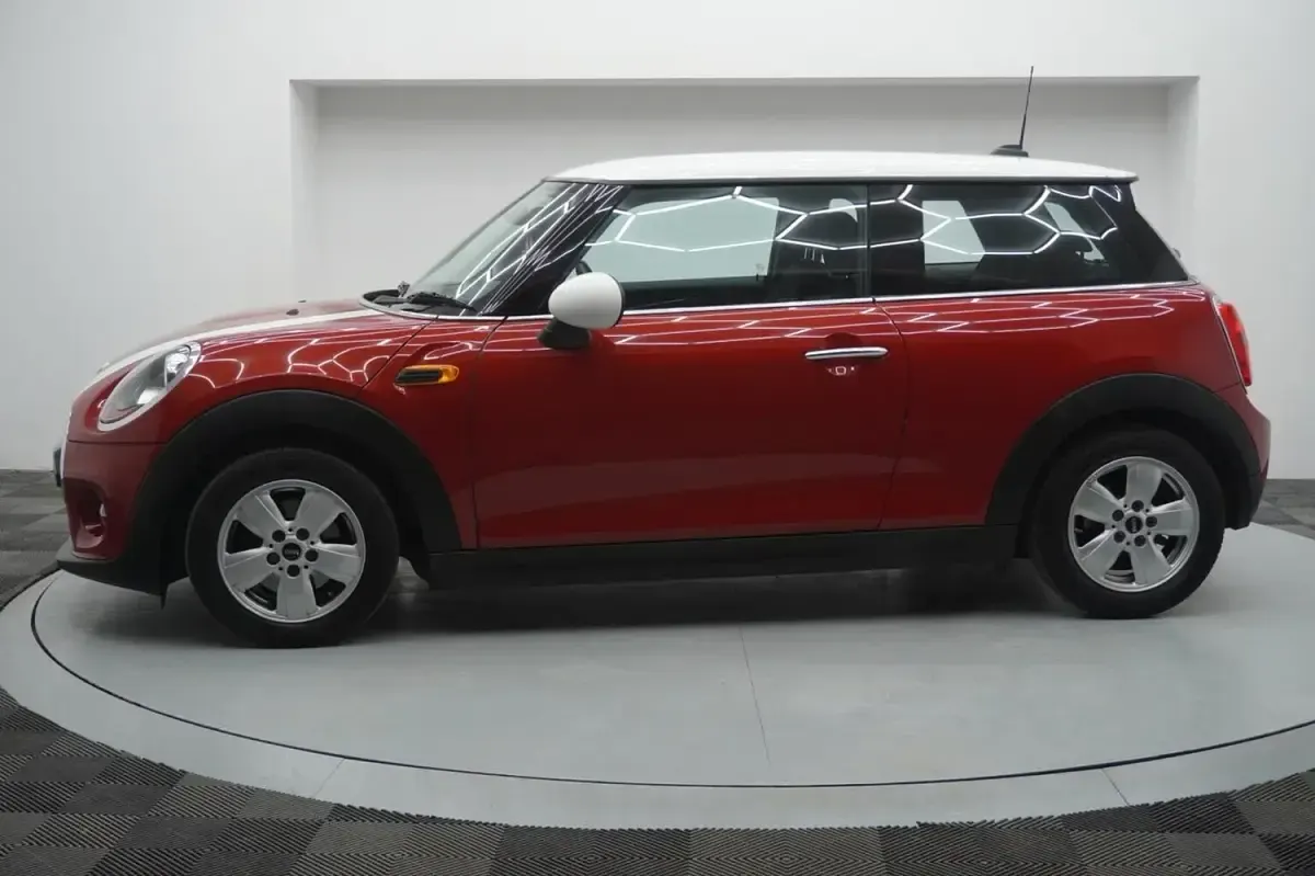Used Mini Cooper Hatch 2016 Red Hatchback