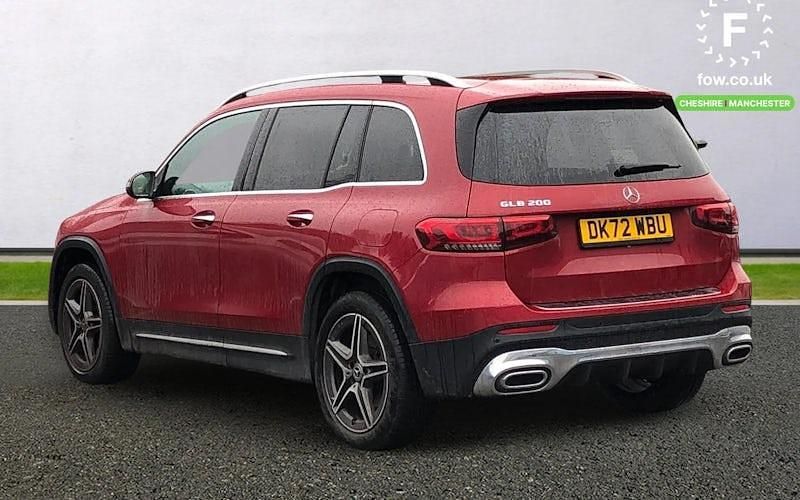 Used Mercedes GLB200 AMG Line Premium Plus 163 HP (119 kW) 2022 Red SUV