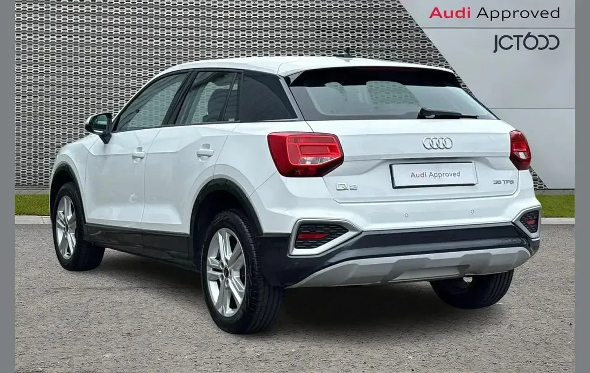 Used Audi Q2 Sport 147 HP (108 kW) 2025 White SUV