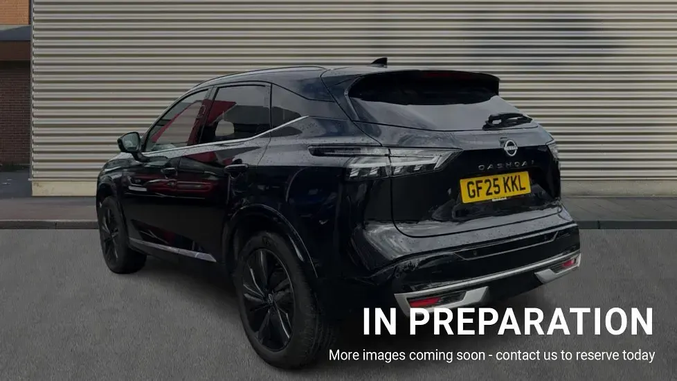 Used Nissan Qashqai Tekna 140 HP (102 kW) 2025 Pearl black SUV