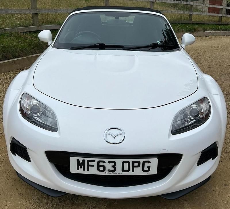 Used Mazda MX5 2013 White Cabriolet