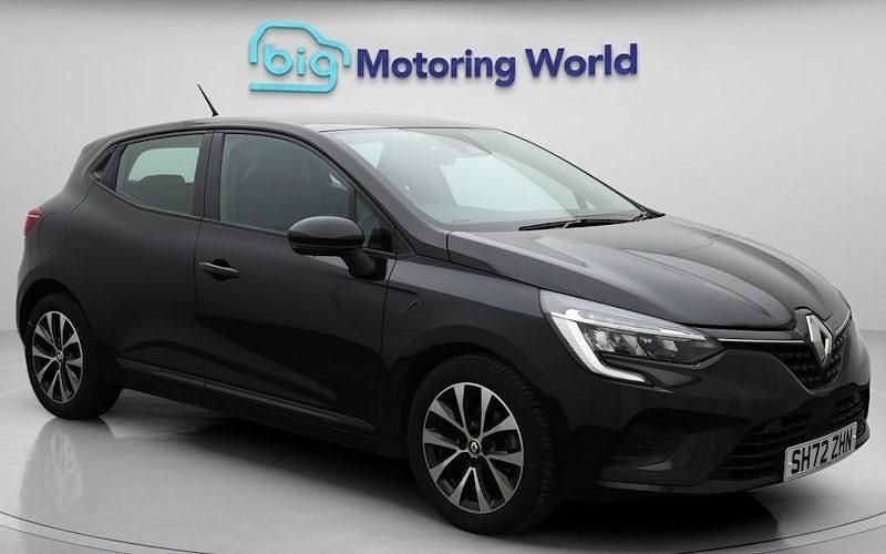 Used Renault Clio V Evolution 90 HP (66 kW) 2023 Black Hatchback