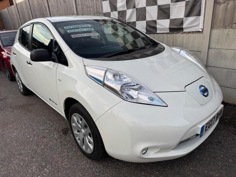 White Used 2017 Nissan Leaf Visia Hatchback | £4,995 (Super price) - Image 1/1