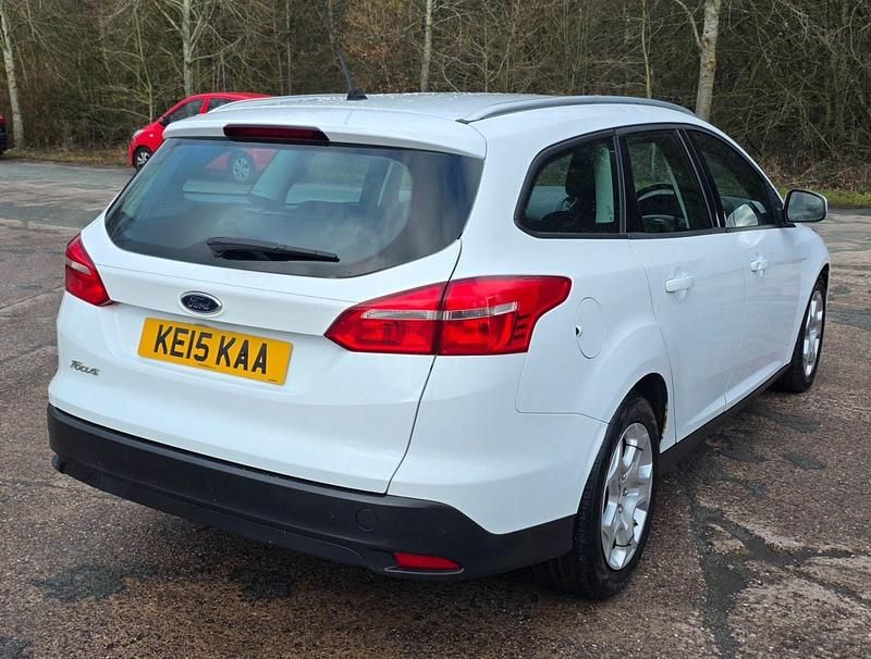 Used Ford Focus Style 2015 White Estate