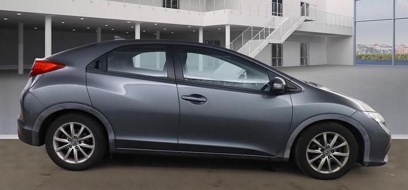 Used Honda Civic ES 150 HP (110 kW) 2012 Grey Hatchback