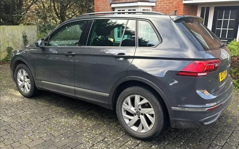 Used VW Tiguan Life 150 HP (110 kW) 2022 Grey SUV