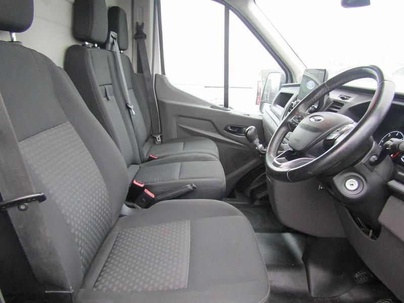 Used Ford Transit Trend 130 HP (95 kW) 2021 Silver Van