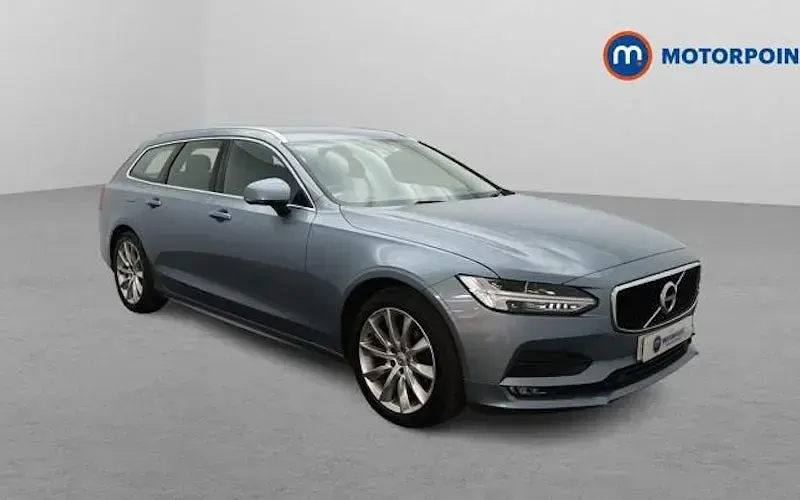 Usado Volvo V90 Momentum 190 HP (139 kW) 2020 Carrinha