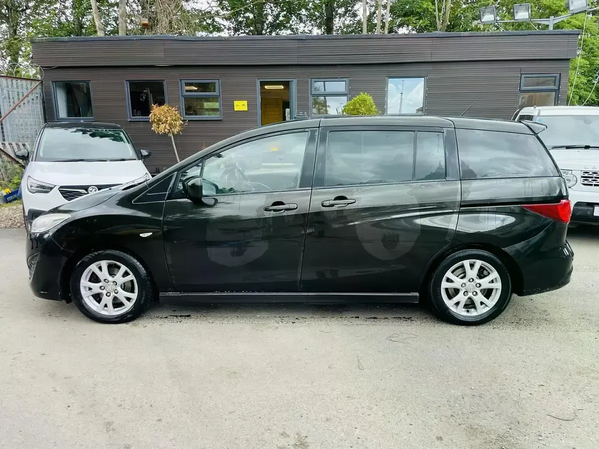 Used Mazda 5 Inclusive 115 HP (84 kW) 2012 Black MPV
