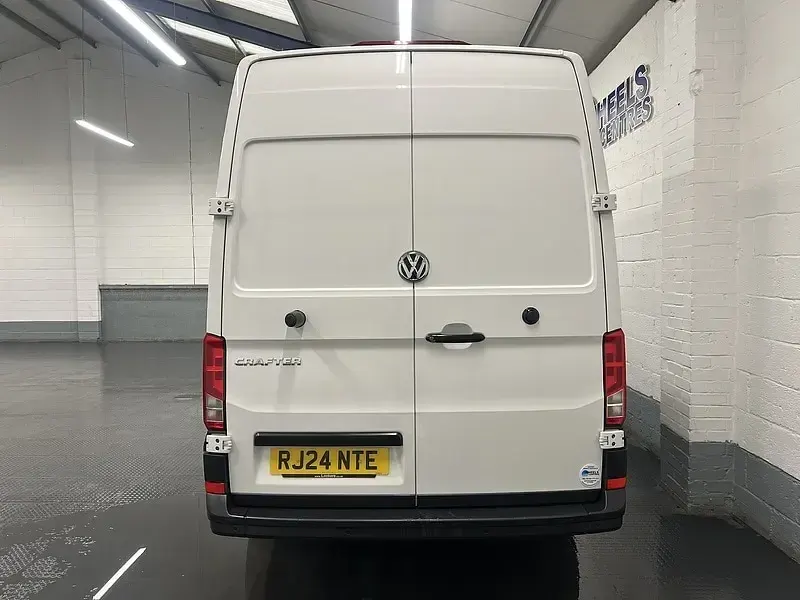 Used VW Crafter 140 HP (102 kW) 2024 White Van